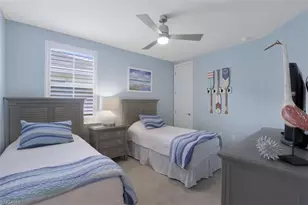 14663 Edgewater Cir, Naples, FL 34114 - Photo 16