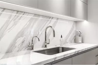 295 5th Ave S, Naples, FL 34102 - Photo 10