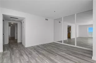 3483 Gulf Shore Blvd N, Naples, FL 34103 - Photo 10