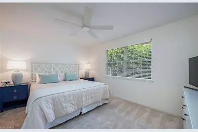 1281 Diana Ave, Naples, FL 34103 - Photo 12