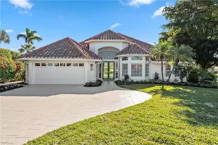8338 Tuliptree Pl, Naples, FL 34113 - Photo 2
