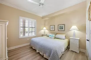 410 Bayfront Pl, Naples, FL 34102 - Photo 14