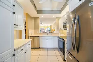 410 Bayfront Pl, Naples, FL 34102 - Photo 6