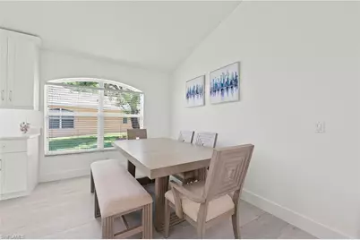 2050 Terrazzo Ln, Naples, FL 34104 - Photo 10