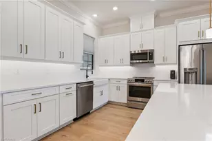 15328 Lucerna St, Naples, FL 34114 - Photo 10