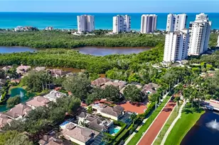 8169 Via Vecchia, Naples, FL 34108 - Photo 18