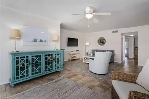 3450 Gulf Shore Blvd N, Naples, FL 34103 - Photo 10