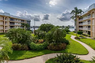 3450 Gulf Shore Blvd N, Naples, FL 34103 - Photo 40