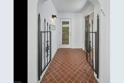 3951 Gulf Shore Blvd N #201, Naples, FL 34103 - Photo 24