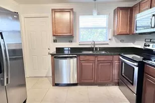 824 96th Ave N, Naples, FL 34108 - Photo 4