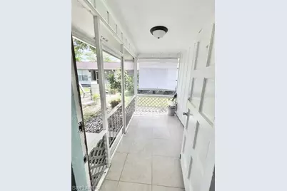 824 96th Ave N #B, Naples, FL 34108 - Photo 2