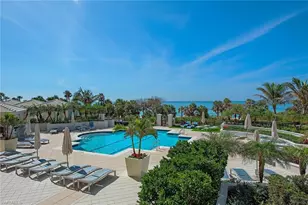 8473 Bay Colony Dr, Naples, FL 34108 - Photo 2