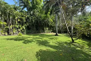 5071 Coral Wood Dr, Naples, FL 34119 - Photo 24