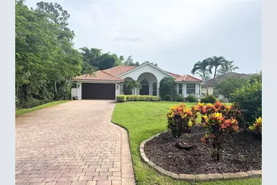 5071 Coral Wood Dr, Naples, FL 34119 - Photo 1