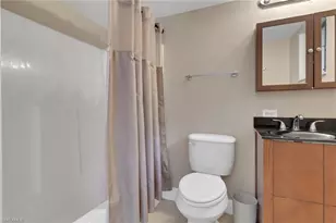 1350 Green Valley Cir, Naples, FL 34104 - Photo 18