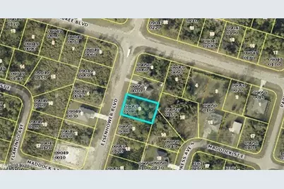 607 Eisenhower Blvd, Lehigh Acres, FL 33974 - Photo 2