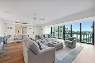 3000 Gulf Shore Blvd N, Naples, FL 34103 - Photo 2