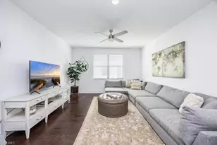 13905 Luna Dr, Naples, FL 34109 - Photo 10