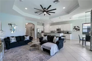 1685 Serrano Cir, Naples, FL 34105 - Photo 8