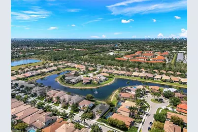 1685 Serrano Cir, Naples, FL 34105 - Photo 36