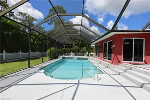 360 16th Ave NW, Naples, FL 34120 - Photo 10