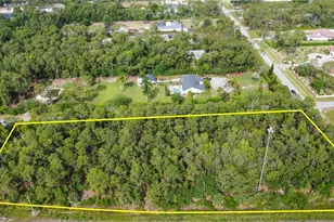 620 Soll St, Naples, FL 34109 - Photo 1