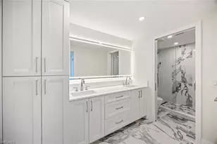 4301 Gulf Shore Blvd N, Naples, FL 34103 - Photo 28