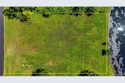 28445 Las Palmas Cir, Bonita Springs, FL 34135 - Photo 12