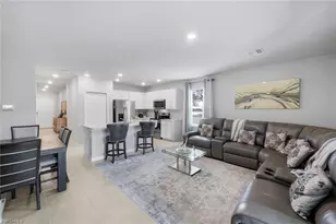 15171 Wildflower Cir, Naples, FL 34119 - Photo 10