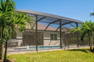 8198 Valiant Dr, Naples, FL 34104 - Photo 4