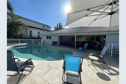 677 18th Ave S, Naples, FL 34102 - Photo 16