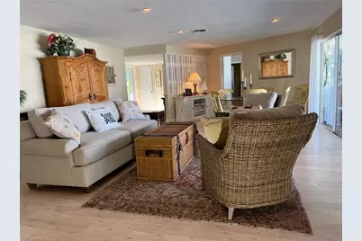 677 18th Ave S, Naples, FL 34102 - Photo 6