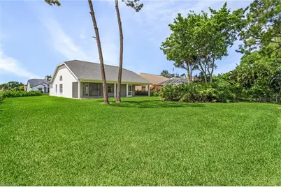 6626 Cutty Sark Ln, Naples, FL 34104 - Photo 26