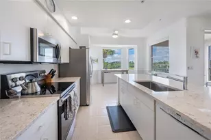 8555 Naples Heritage Dr, Naples, FL 34112 - Photo 16