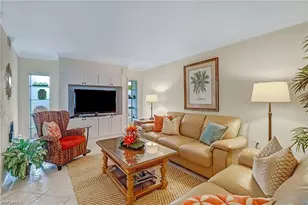 10475 Gulf Shore Dr, Naples, FL 34108 - Photo 12