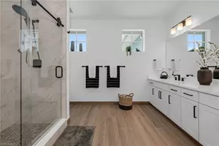 26390 Coco Cay Cir, Bonita Springs, FL 34135 - Photo 12
