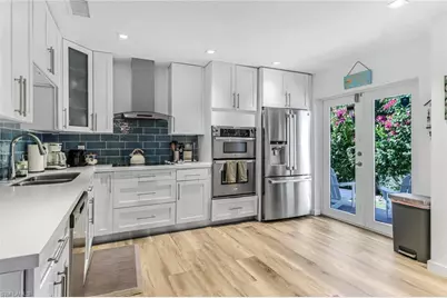 724 100th Ave N, Naples, FL 34108 - Photo 6