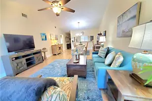 7105 Dennis Cir, Naples, FL 34104 - Photo 12