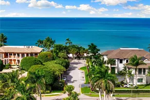 72 7th St S, Naples, FL 34102 - Photo 20