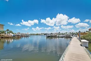 400 Flagship Dr, Naples, FL 34108 - Photo 26