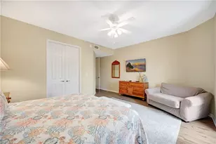 400 Flagship Dr, Naples, FL 34108 - Photo 8
