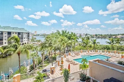 400 Flagship Dr #403, Naples, FL 34108 - Photo 22