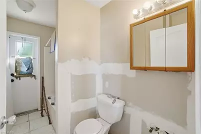 2801 28th St SW, Lehigh Acres, FL 33976 - Photo 12