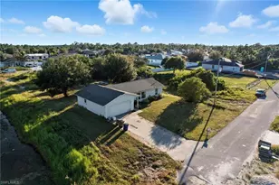 2801 28th St SW, Lehigh Acres, FL 33976 - Photo 20