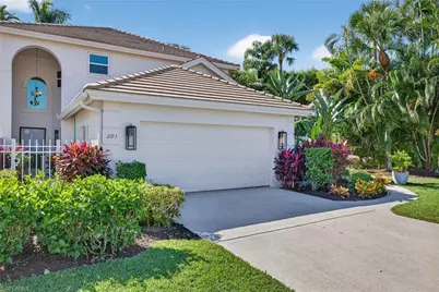 2193 Paget Cir #1.25, Naples, FL 34112 - Photo 2