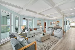 285 Grande Way, Naples, FL 34110 - Photo 6