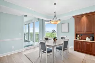 285 Grande Way, Naples, FL 34110 - Photo 22