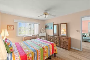 372 Charlemagne Blvd, Naples, FL 34112 - Photo 10