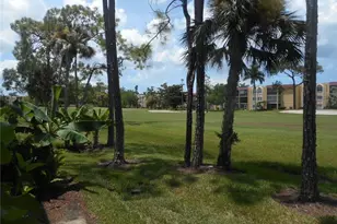 259 Quail Forest Blvd, Naples, FL 34105 - Photo 2