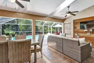 421 Countryside Dr, Naples, FL 34104 - Photo 28